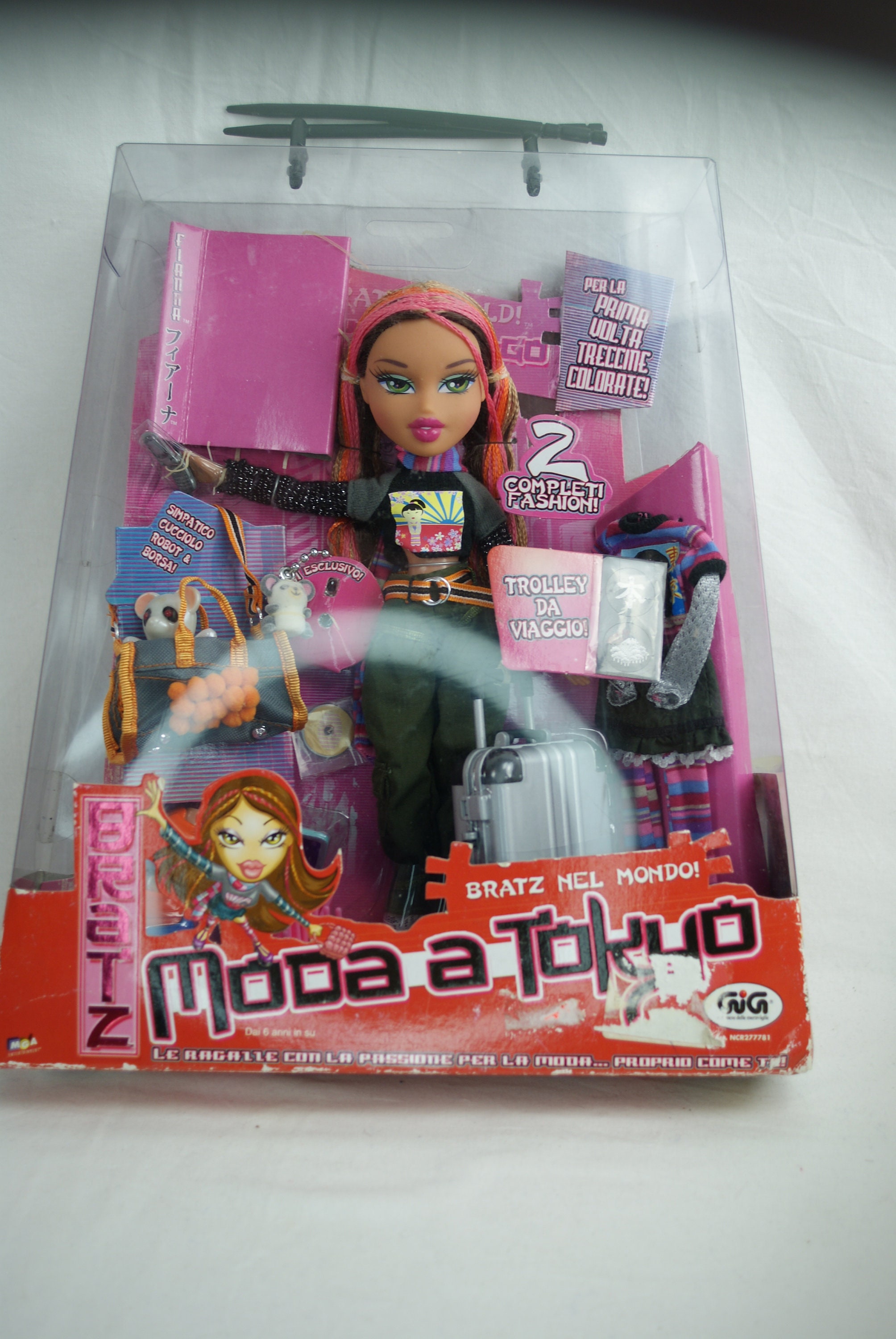 Fianna Bratz Doll -  Canada