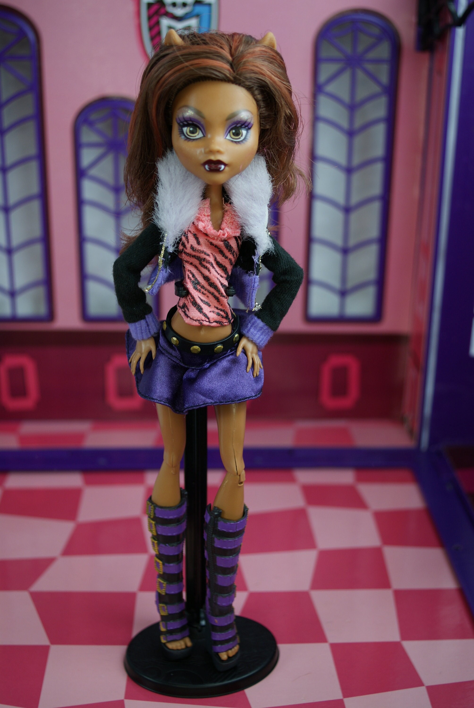 Monster High First Wave Clawdeen Wolf Original Ghouls