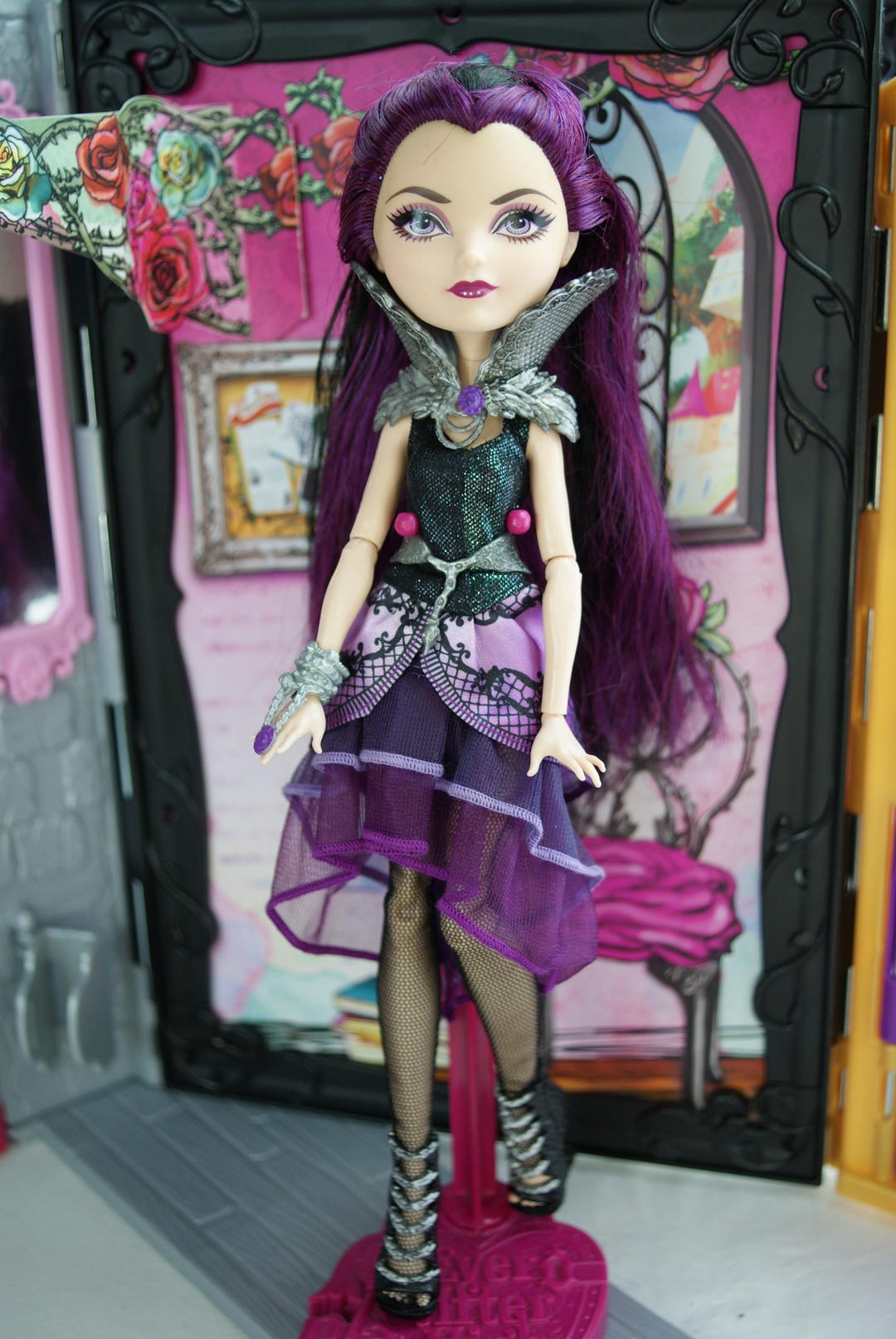 Poupée Ever After High – Raven Queen – Mattel – 2014 – Neuve En Boîte