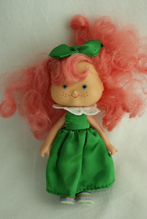 POUPÉE DOLL CHARLOTTE AUX FRAISE PARFUMÉE STRAWBERRY SHORTCAKE AMANDINE - ALTAYA