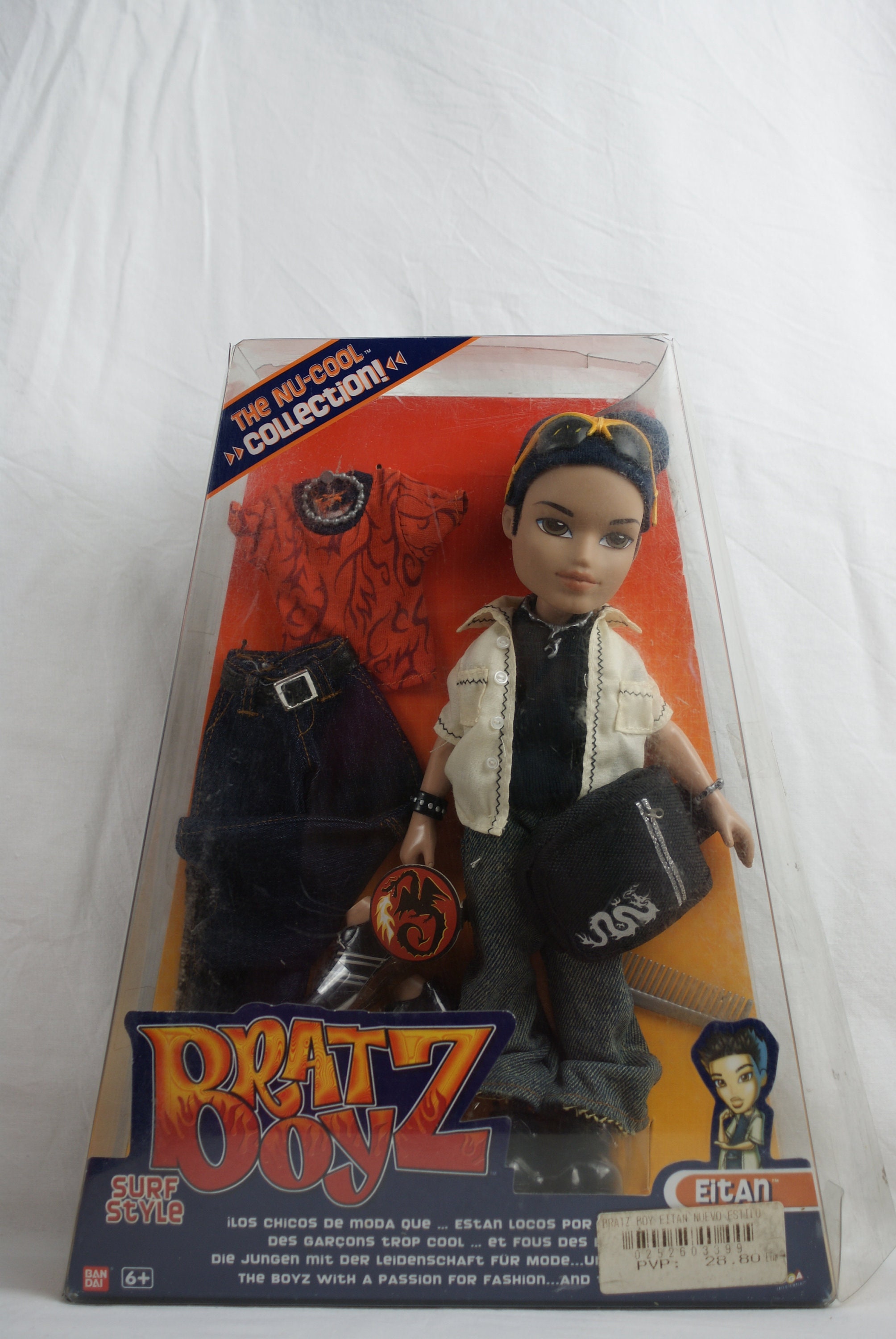 Bratz Boyz Nu Cool/Surf Style 2003  Bratz doll, Surf style, Style  inspiration