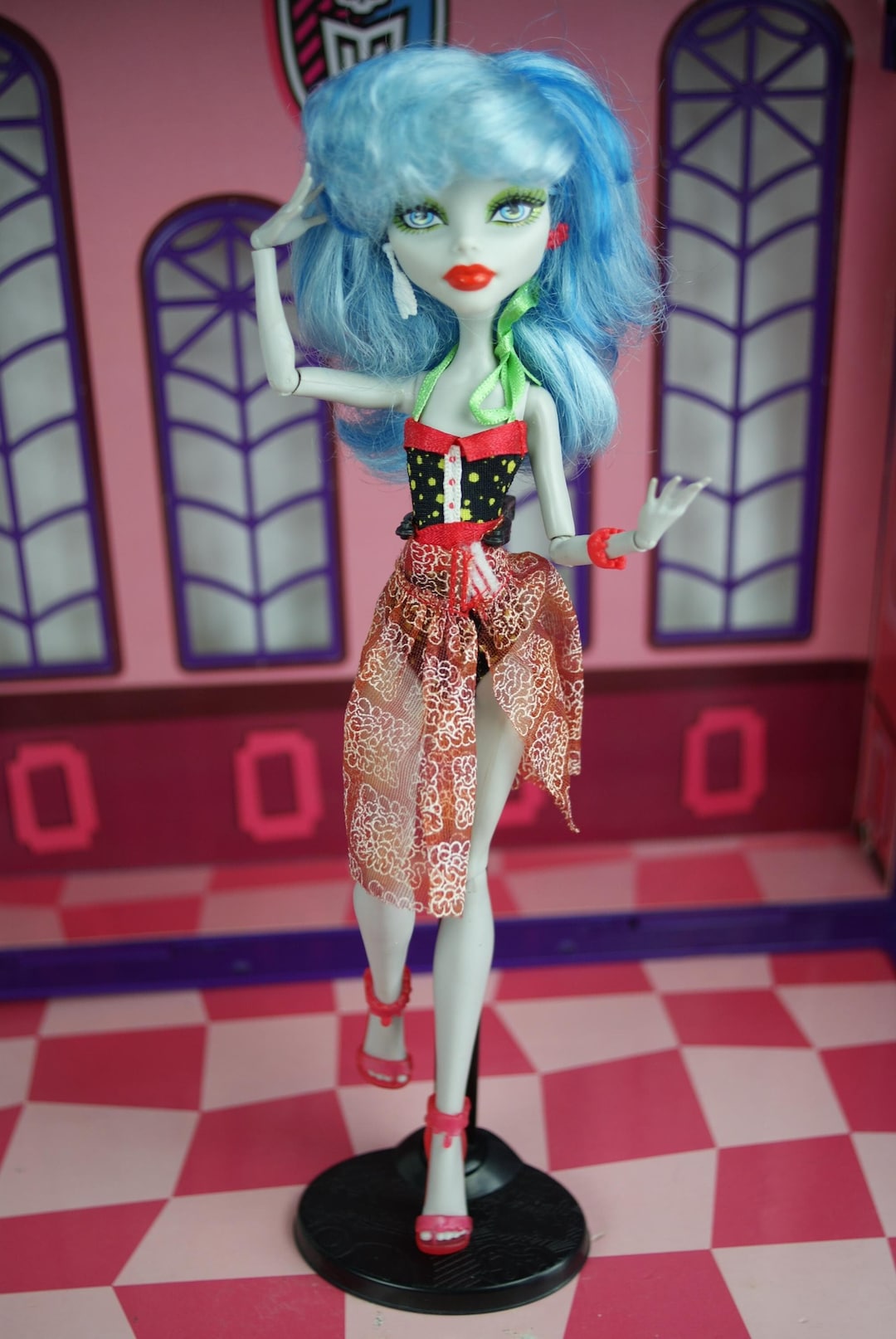 Monster High Skull Shores Ghoulia Yelps Doll Mattel 2011 #9 - Etsy