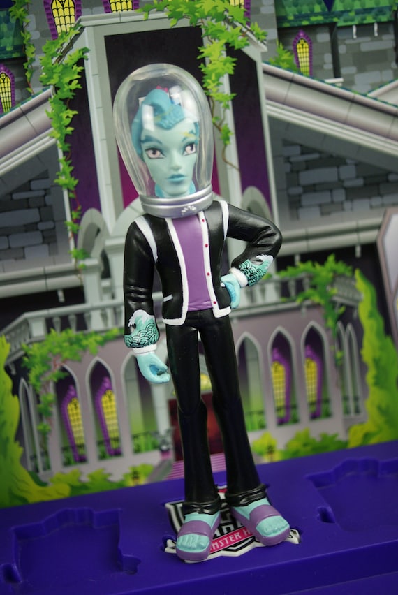 Buy Monster High Collection 27 Gillington Gil Webber Figure RBA