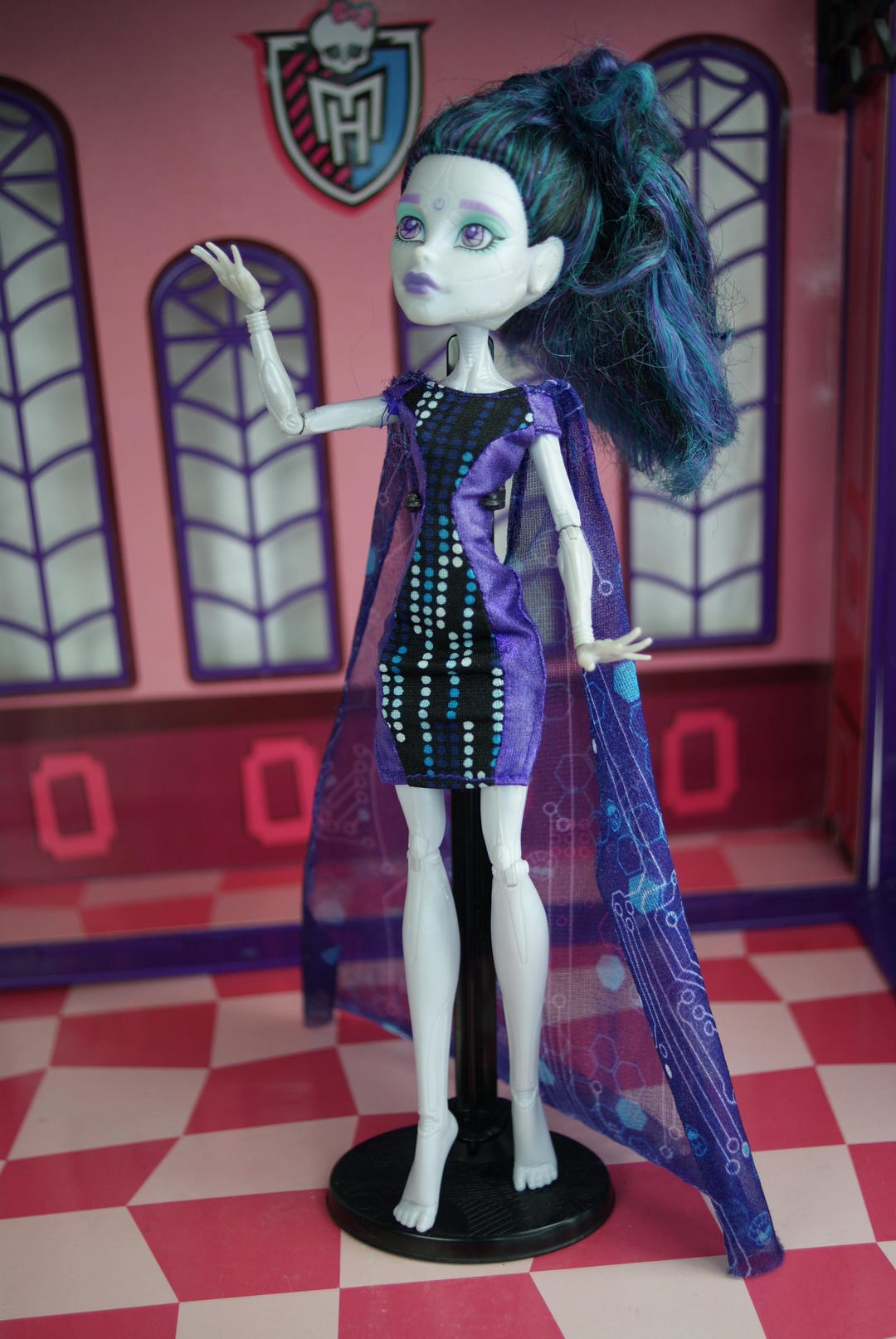 Monster High Boo York, Boo York Gala Ghoulfriends Elle Eedee Doll 2015 ...