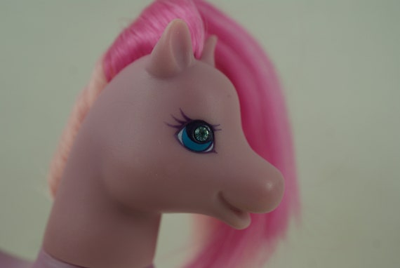 MON PETIT PONEY *my little pony N°002 Hasbro Chine 1997