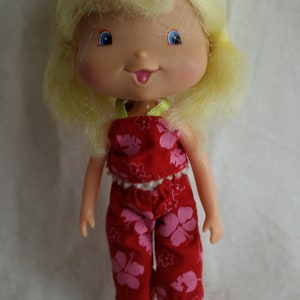 Strawberry Shortcake Best Friends Island Girls Angel Cake doll Bandai Y2K 00s