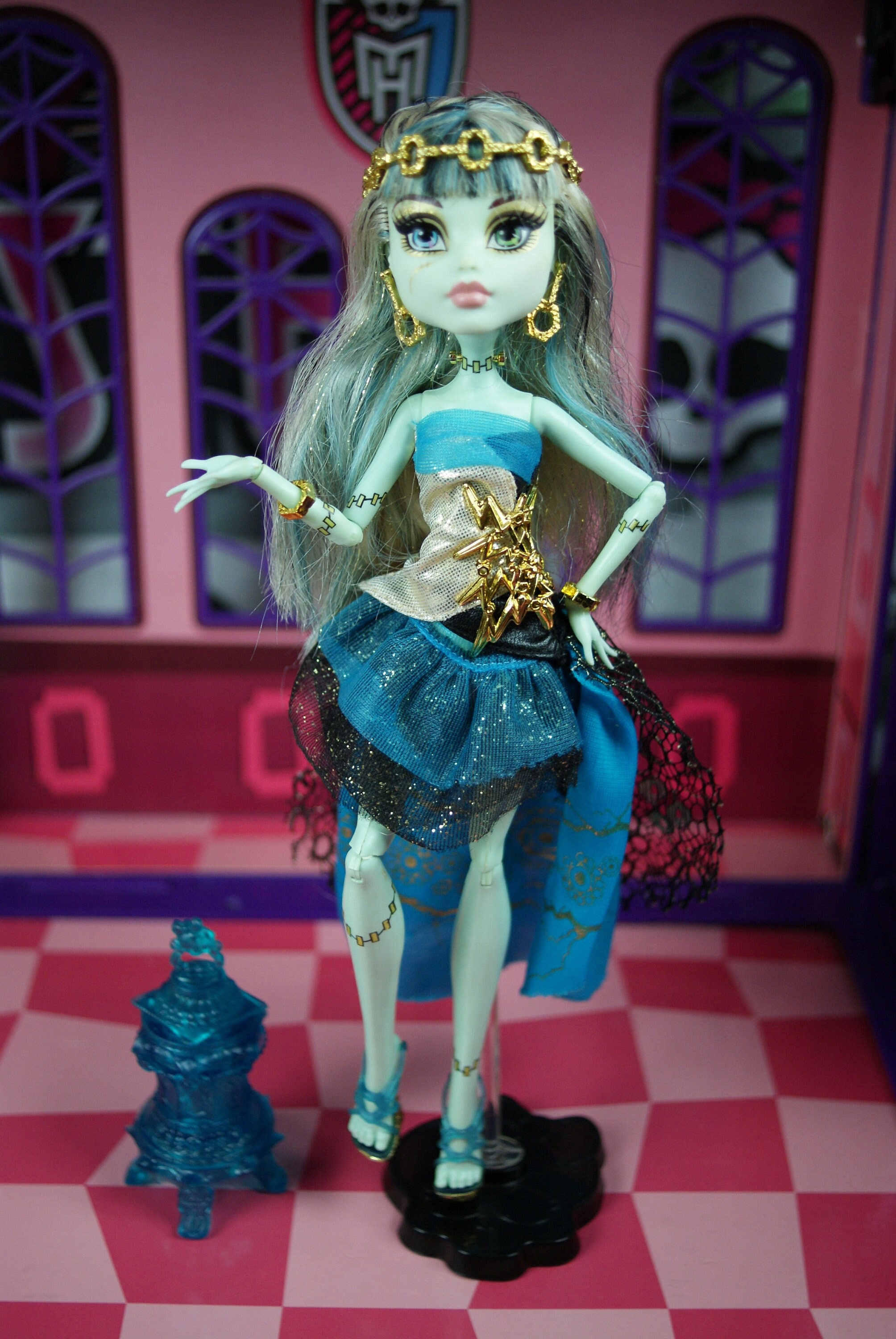 Ridículo Altoparlante lapso Monster High Frankie Stein 13 Wishes Haunt the Casbah muñeca - Etsy España Ridículo Altoparlante lapso Monster High Frankie Stein 13 Wishes Haunt the Casbah muñeca - Etsy España