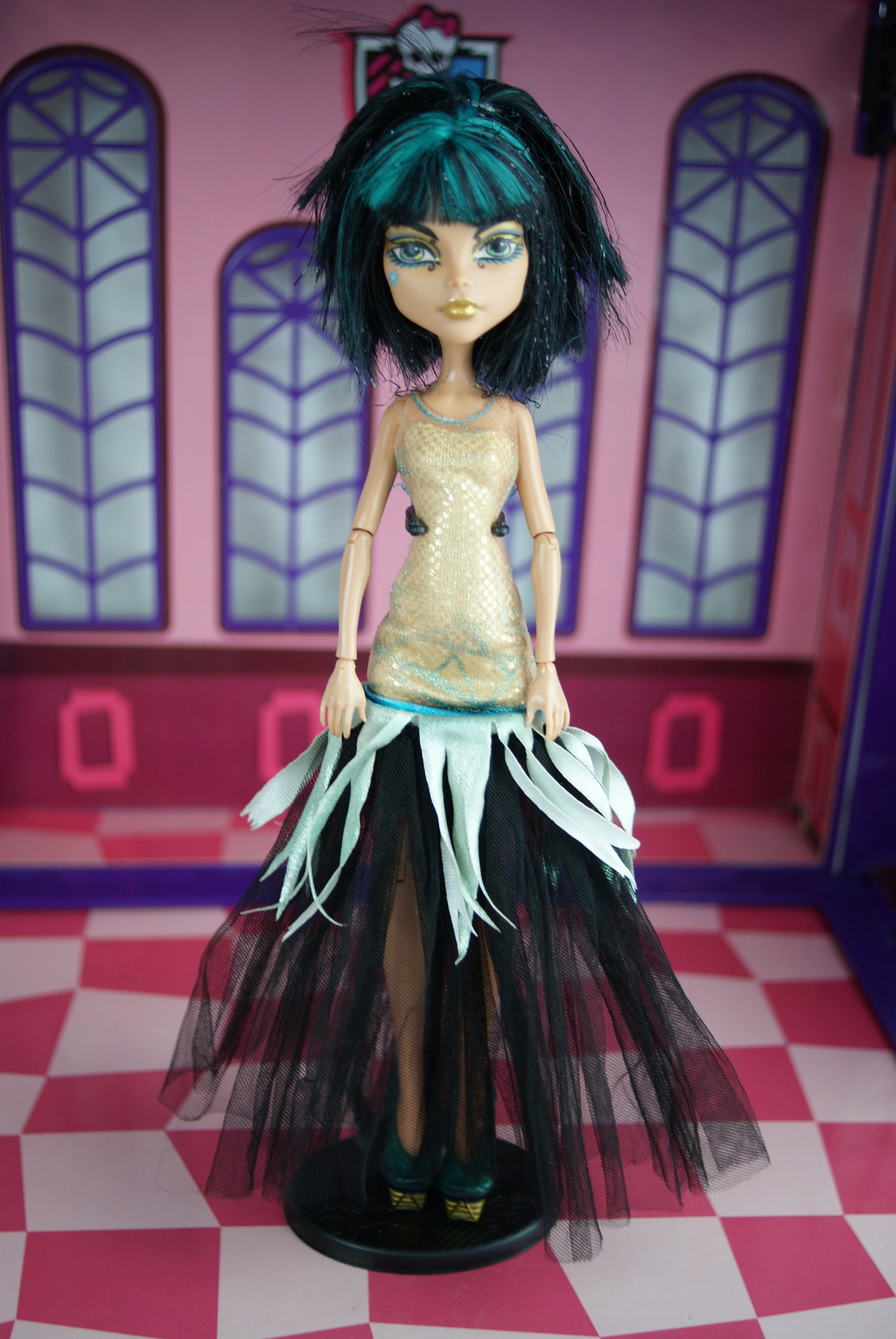 モンスターハイ グールズ・ルール クレオ・デ・ナイル ドール 人形 Doll 楽天市場】モンスターハイ クレオ・デ・ナイル ドール 人形