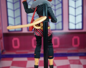 Muñeca Monster High Toralei Stripe Basic de primera ola y Sweet