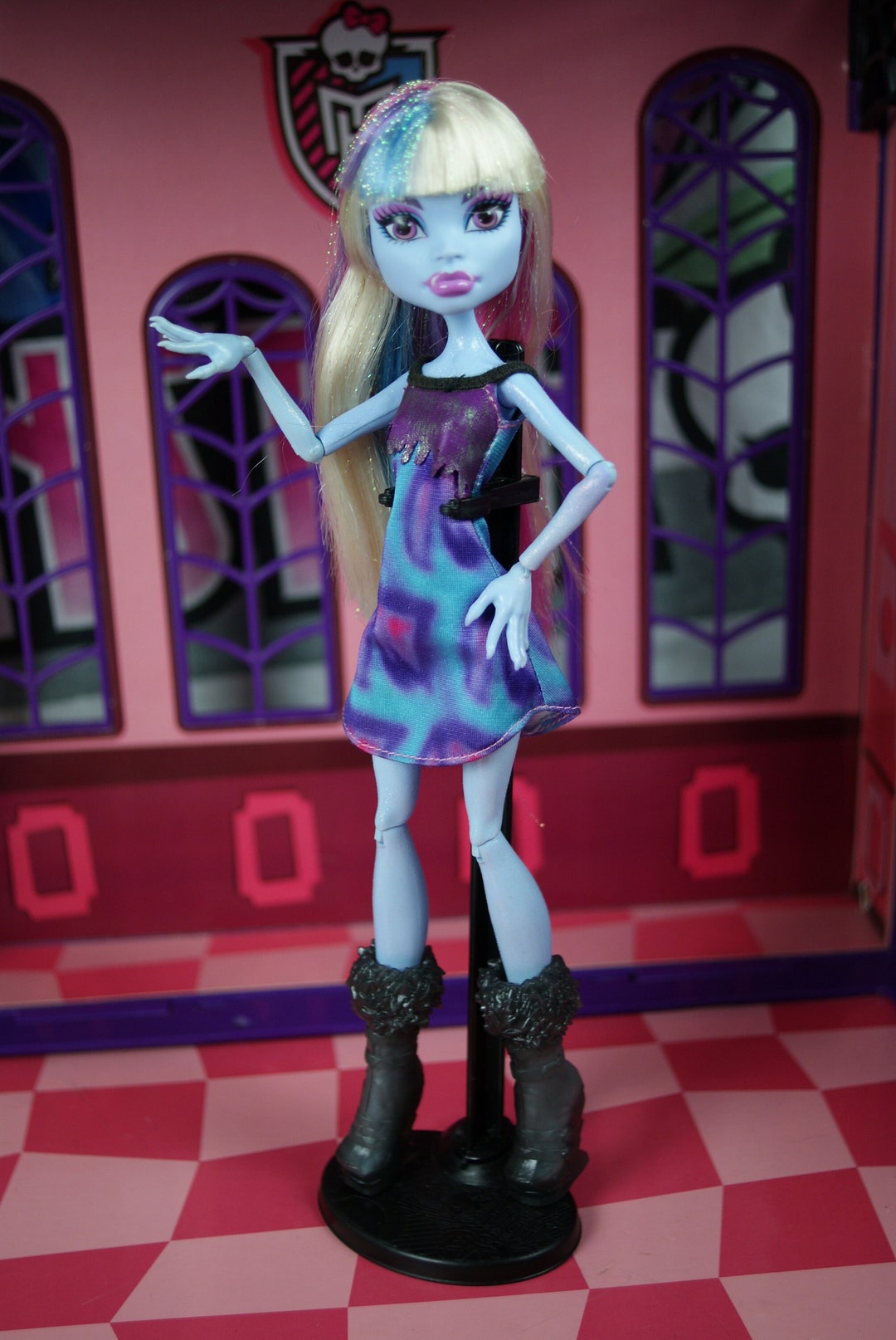 Monster High Abbey Bominable Picture Day Doll 2012 #1 - Etsy