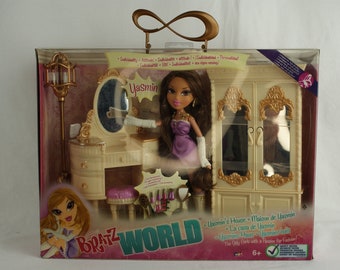 MGA Entertainment Bratz World Yasmin's House bambola in scatola mib anni '00 del 2008