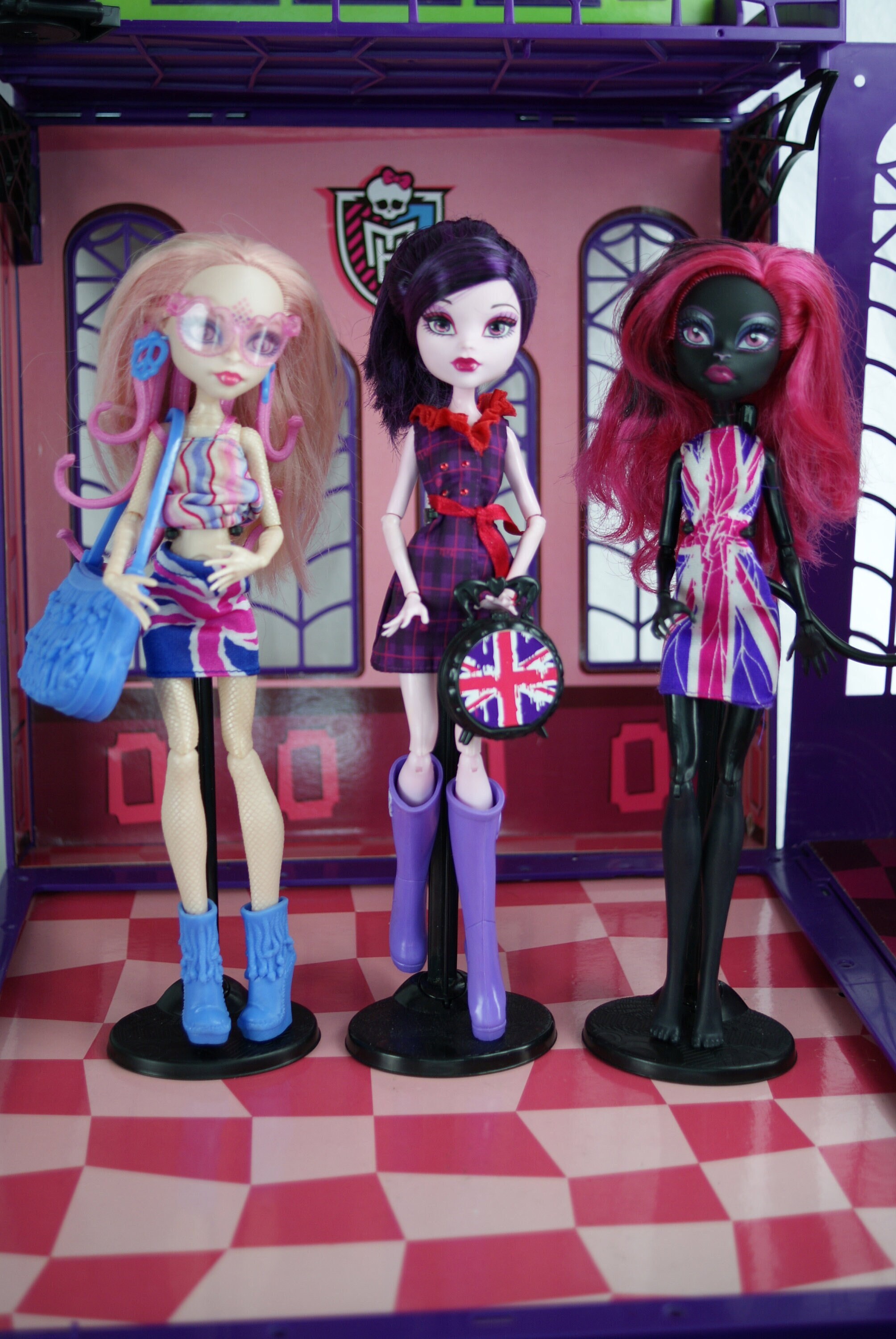 Nefera de nile boo york na caixa doll mattel  Monster high, Monster high  dolls, Monster high characters