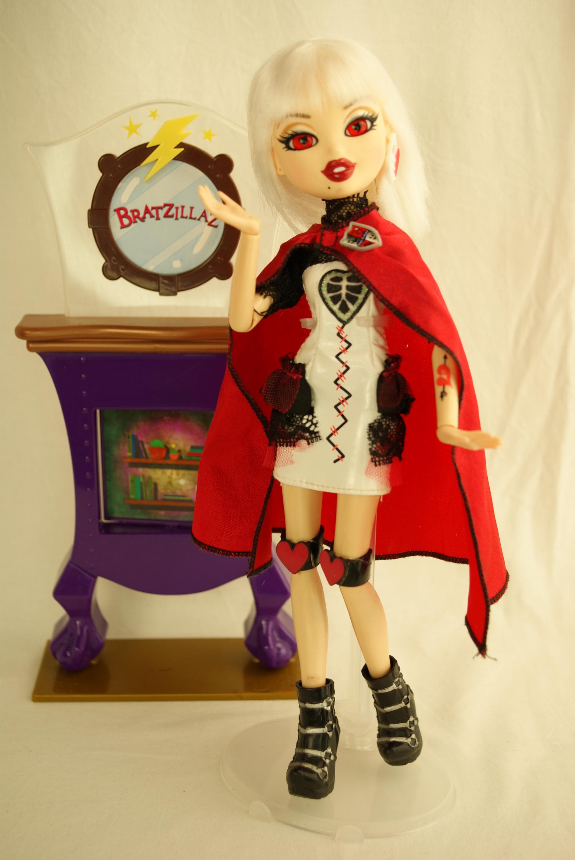 Bratzillaz Series 1 Jade J'adore Doll MGA Entertainment 10s #6 - Etsy