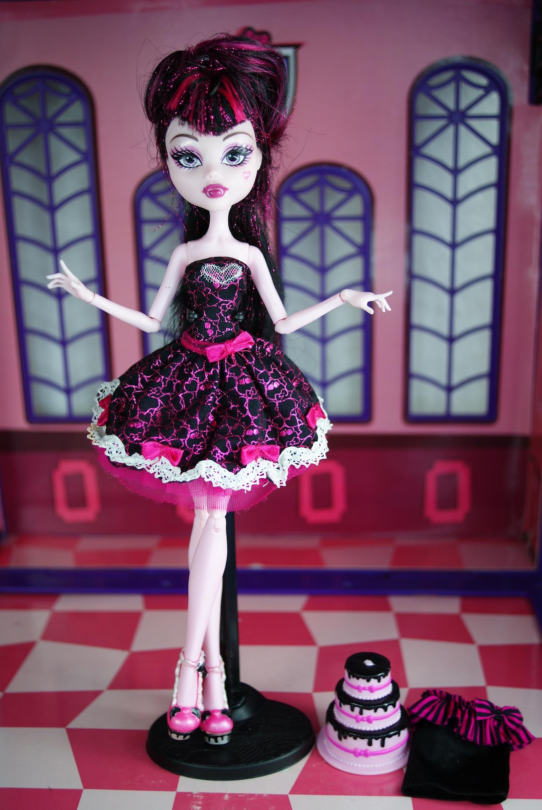 モンスターハイ ドラキュローラ Sweet 1600 ドール マテル社 Monster High Sweet 1600 Draculaura Doll Mattel 2011 #18 - Etsy