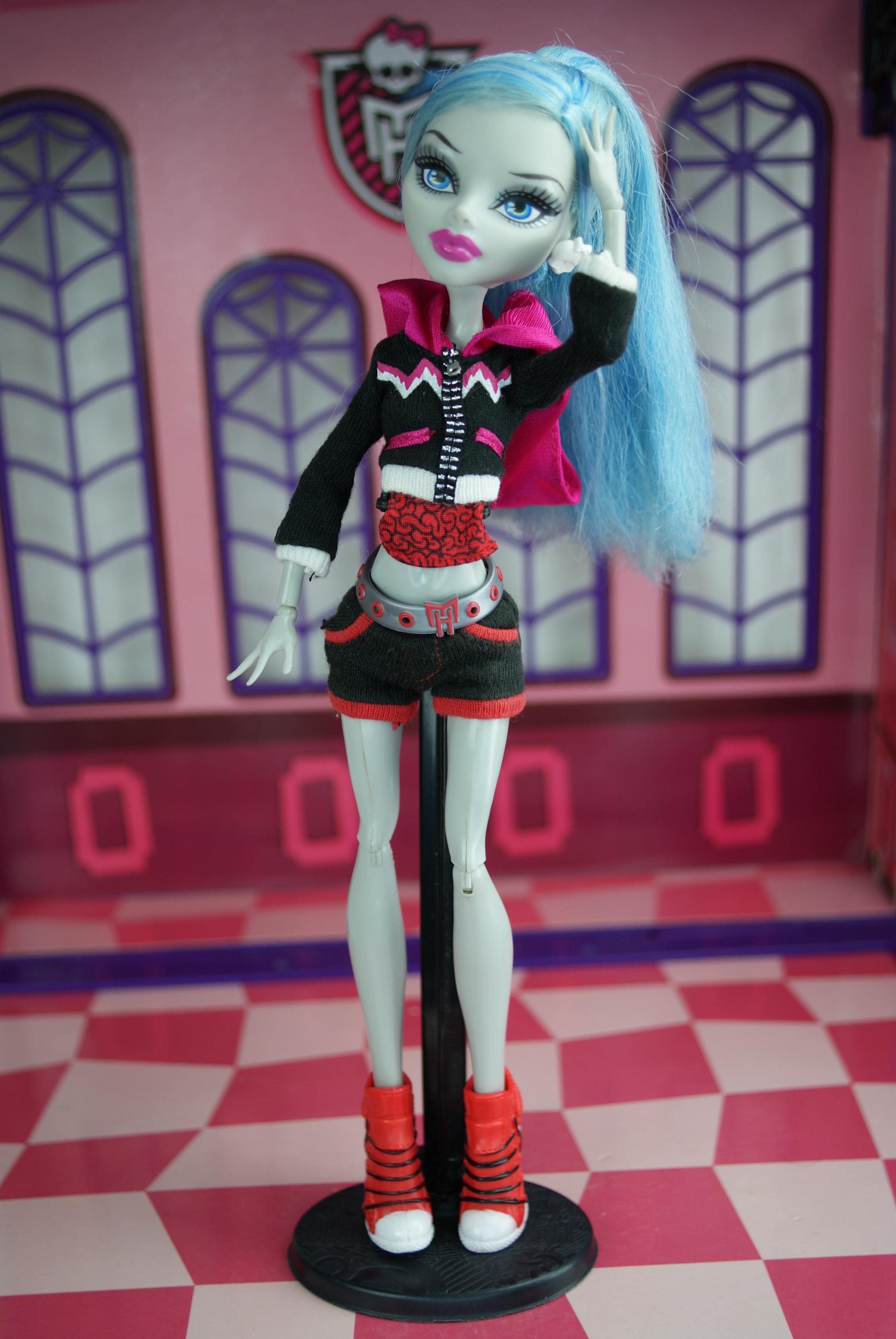 Monster High Fearleading Ghoulia Yelps Doll From the 3-pack Mattel  display picture 1