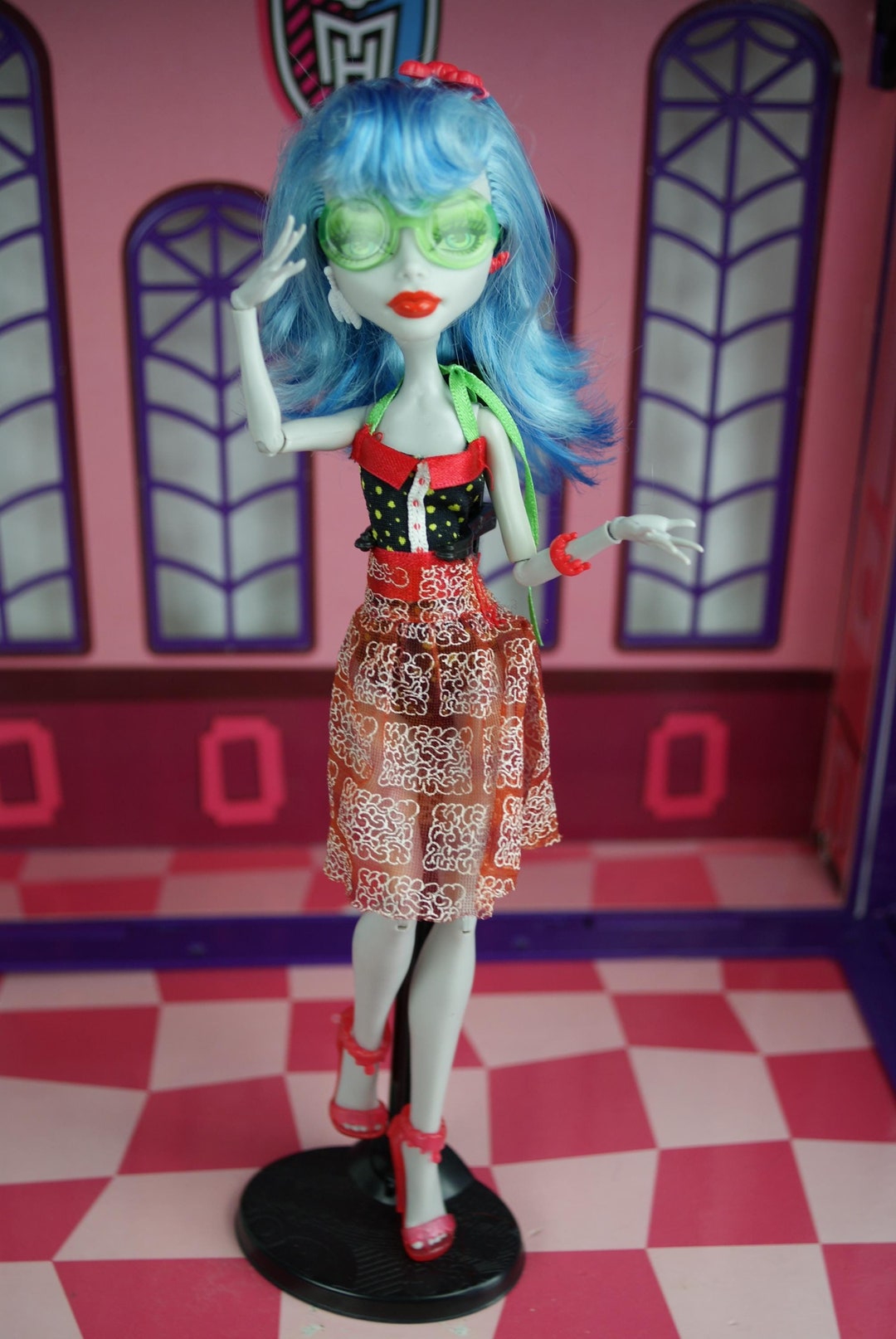 Monster High Skull Shores Ghoulia Yelps Doll Mattel 2011 #18 - Etsy