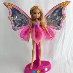 Winx club Enchantix Flora doll and wings Mattel 2006