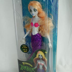 Zombie Princess Little Mermaid Ariel doll Famosa Once Upon a Zombie WowWee MIB 10s image 4