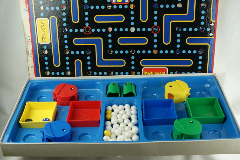 pac man board game pac man board game