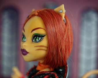 Muñeca Monster High Toralei Stripe Basic de primera ola y Sweet Fang Mattel  2011 #3