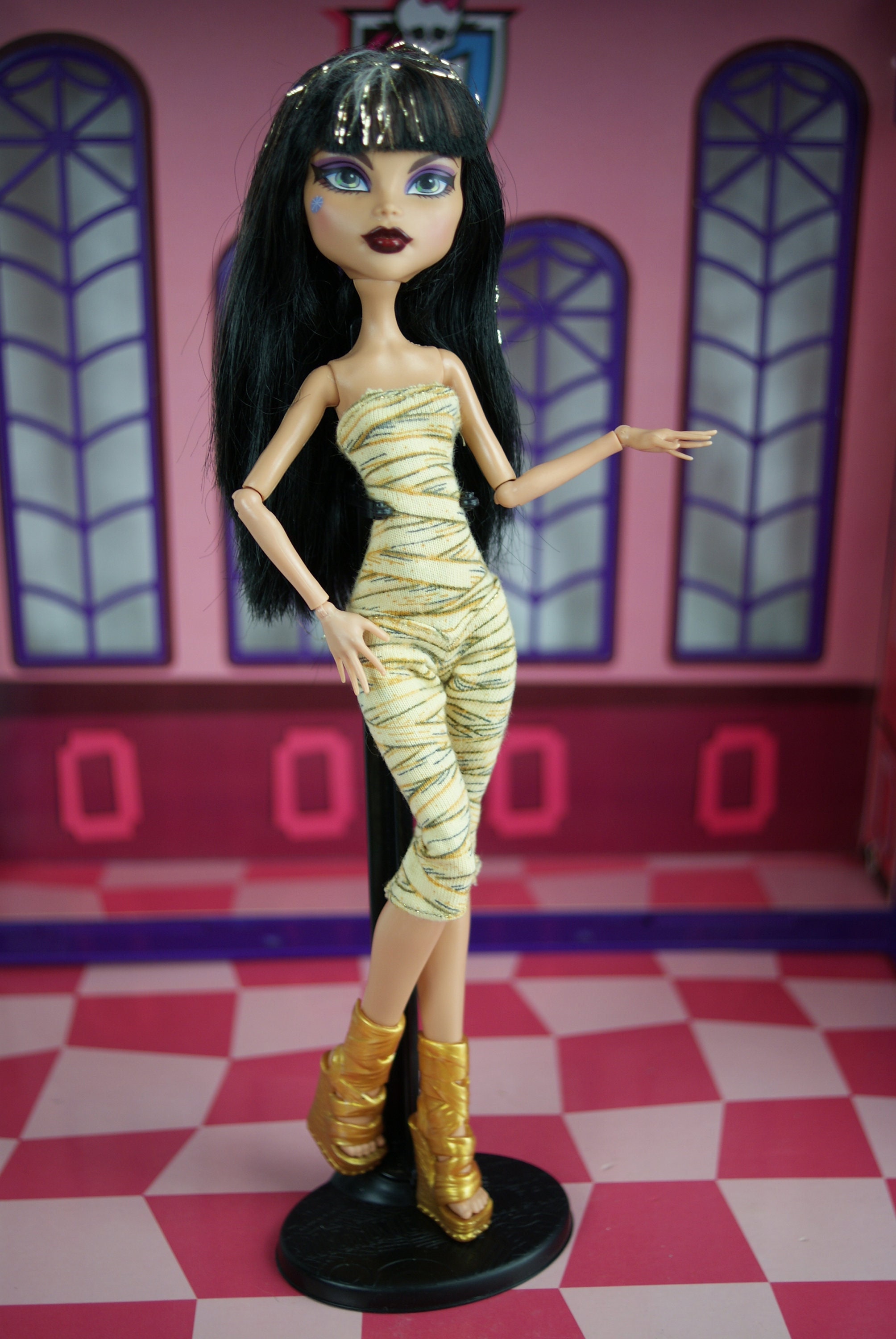 MONSTERHIGH クレオ・デ・ナイル モンスター・ハイ クラス写真シリーズ MONSTERHIGH クレオ・デ・ナイル モンスター・ハイ クラス写真シリーズ