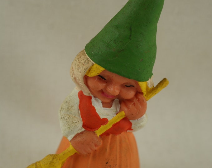 David the Gnome Rien Poortvliet David De Kabouter Pvc Figure Lisa Broom