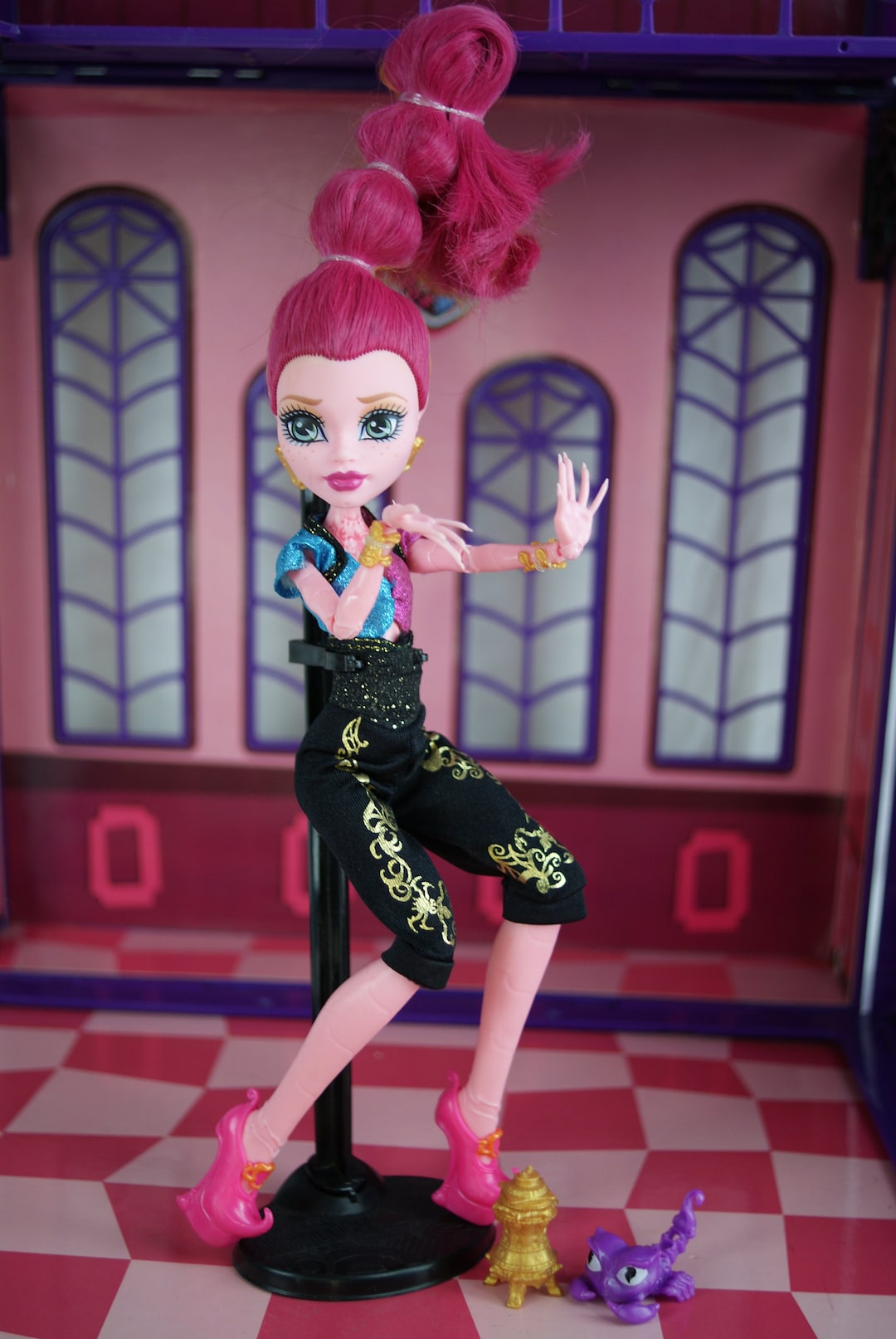 Monster High Gigi Grant Doll and Pet Sultan 13 Wishes Mattel 2013 #29