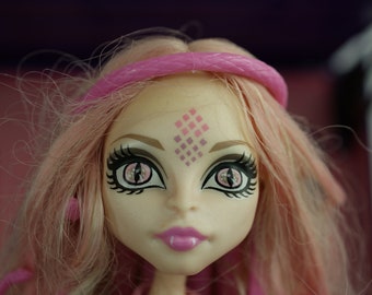 Buy Monster High Viperine Gorgon Frights Camera Action
