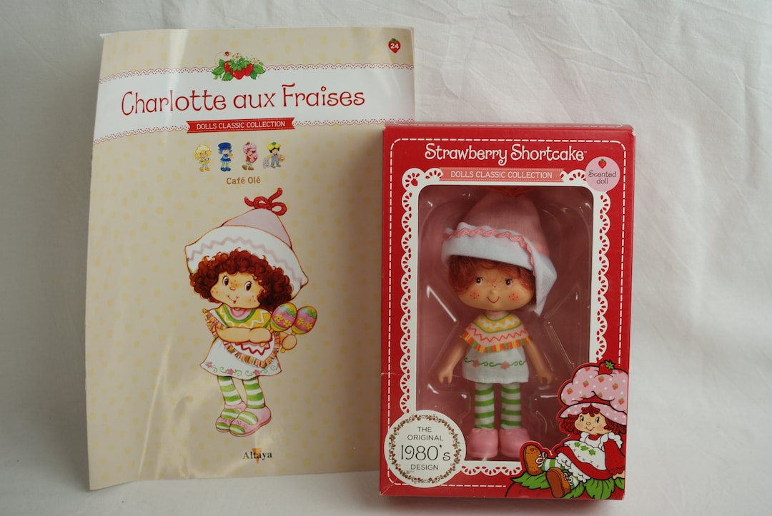 Strawberry Shortcake Charlotte Aux Fraises Tarta De Fresa Doll