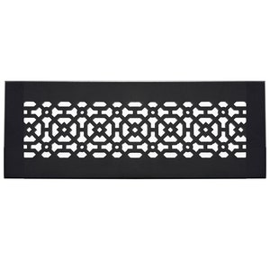 Puede incluir: Rejilla de ventilación de metal negro con un patrón geométrico. La rejilla de ventilación es rectangular y tiene un diseño decorativo.