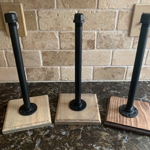 Paper towel holder