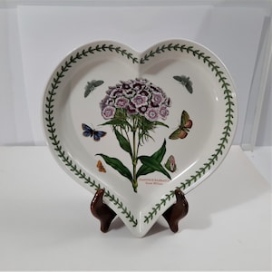 Heart shaped plate -Dianthus Barbatus -