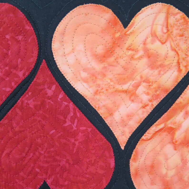 Rainbow Heart Table Runner Quilting Pattern (digital Download) - Etsy