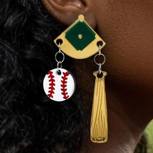 Baseball Diamond Earrings with Bat and Baseball, Sports-Inspired Jewelry for Game Day, Unique Statement Earrings for Baseball Fans, Softball