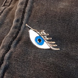 eye pin, evil eye pin,eyeball pin,eyeball,evil eye,good luck pin,good luck charm,halloween pin,omen,omen pin,halloween