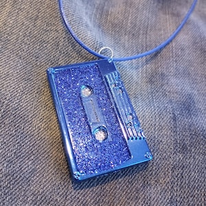 synthwave necklace,vaporwave necklace,synthwave,vaporwave,cassette necklace,cassette,80s,90s,future funk,future funk necklace,retro,vintage,