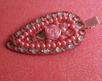 Large pink decoden hair clip