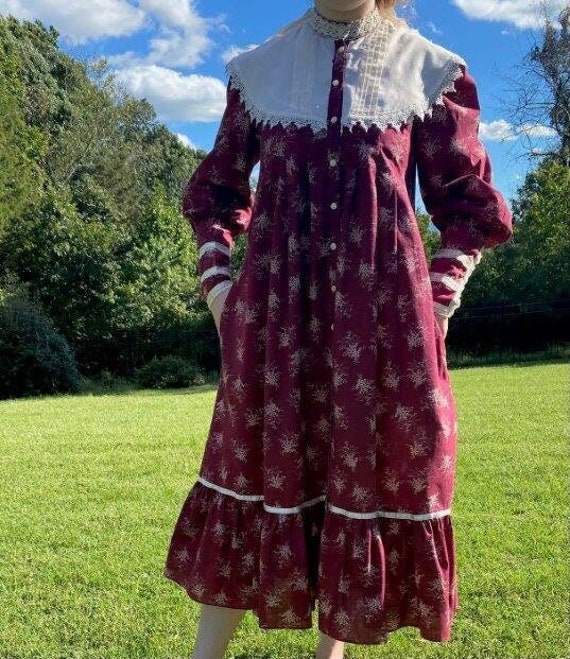 Vintage “Gunne Sax” midi, burgundy, romantic prai… - image 1