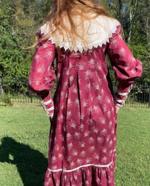 Vintage “Gunne Sax” midi, burgundy, romantic prai… - image 2