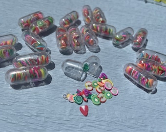 Decoden Charms, Clear Pill Capsules with Fruit Sprinkles (12 pcs)
