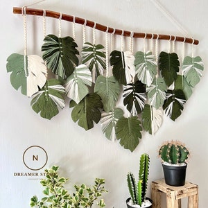 Large boho  macrame wall hanging, macrame feather wall hanging, gift for mom, home decoration, nursery decoration, leaves on the wall