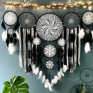 Dreamcatcher wall hanging, dreamcatcher decorate the headboard,  dreamcatcher bedroom decoration,  Christmas gifts, boho gifts