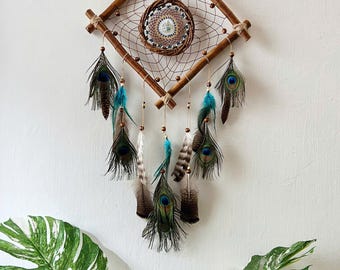 Natural Crystal quartz Hand-made Dreamcatcher Wind chime,Crystal Quartz,Gravel wind bell,Crystal healing, Home Decor,Energy Crystal gift