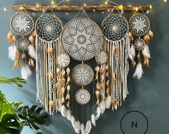 Dreamcatcher wall hanging, dreamcatcher decorate the headboard,  dreamcatcher bedroom decoration,  Christmas gifts, boho gifts