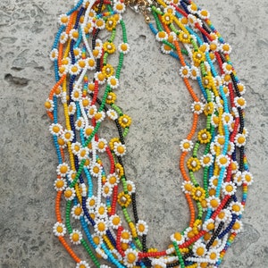 Daisy Seed Bead Necklace,  Summer Beach Accessory