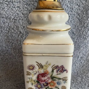 Vintage Thames Porcelain Cigarette Decanter / Lighter Japan Hand Painted 52/360