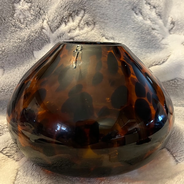 Hand Blown Art Glass Tortoise Vase