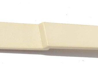 4 Vintage Tupperware Pickle Olive Fork Spoon Kitchen Gadgets #1450 Almond NOS