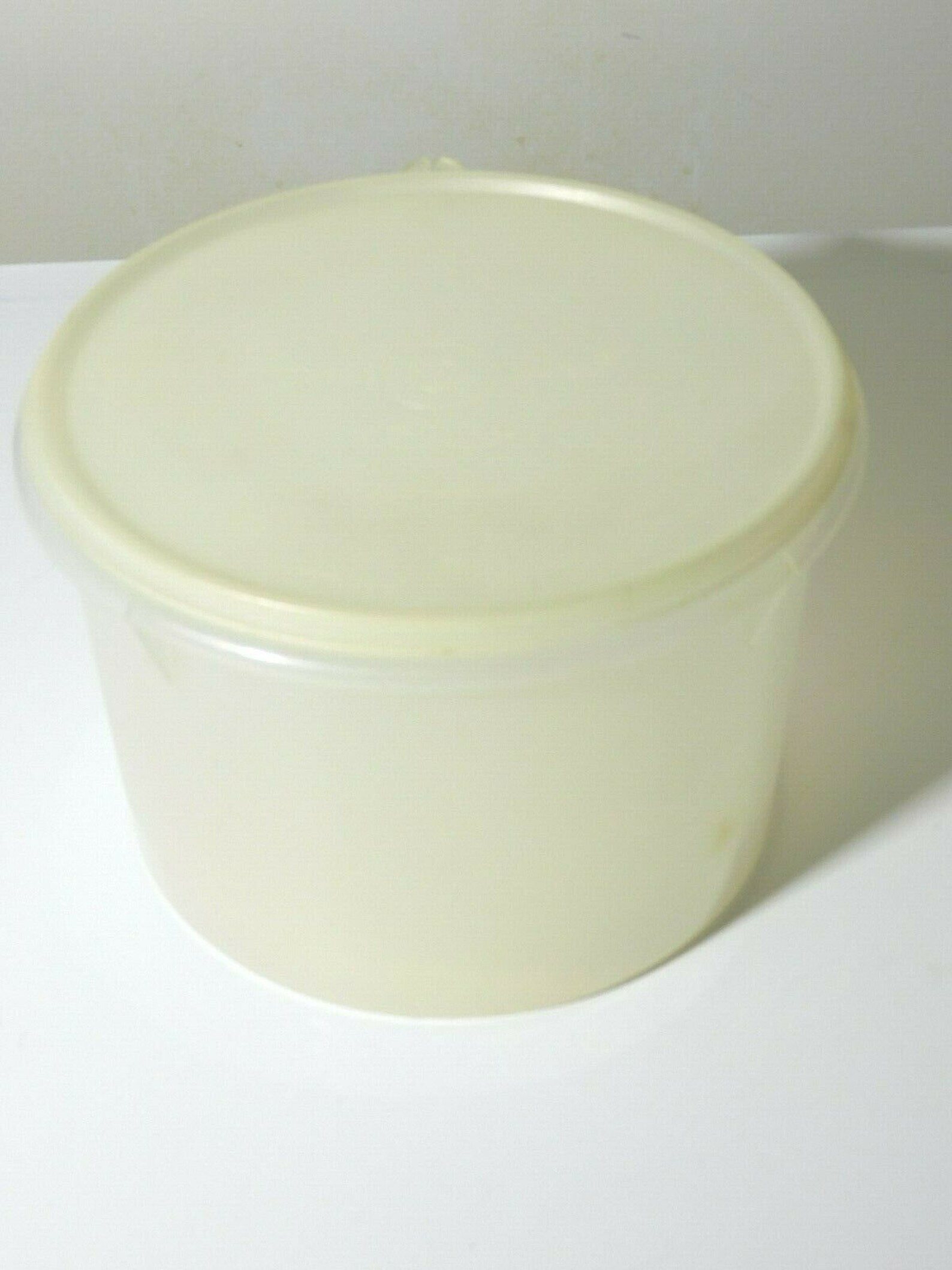 Tupperware Classic Sheer Round Storage Container 263 With Etsy