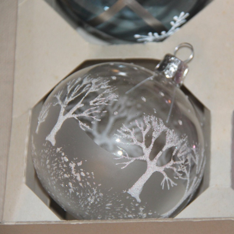 Pyramid Decorative Ornaments 3.5 Set of four